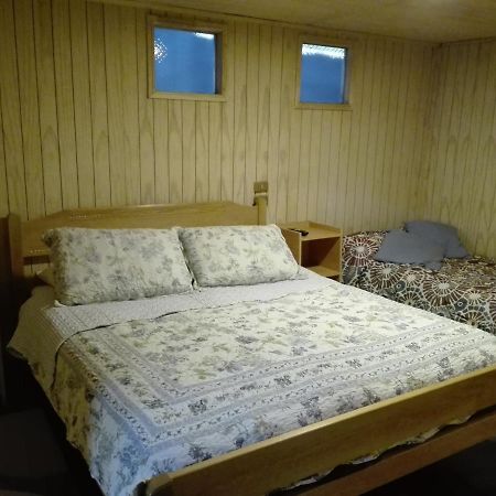 Hospedaje Los Calafates Ancud Kültér fotó
