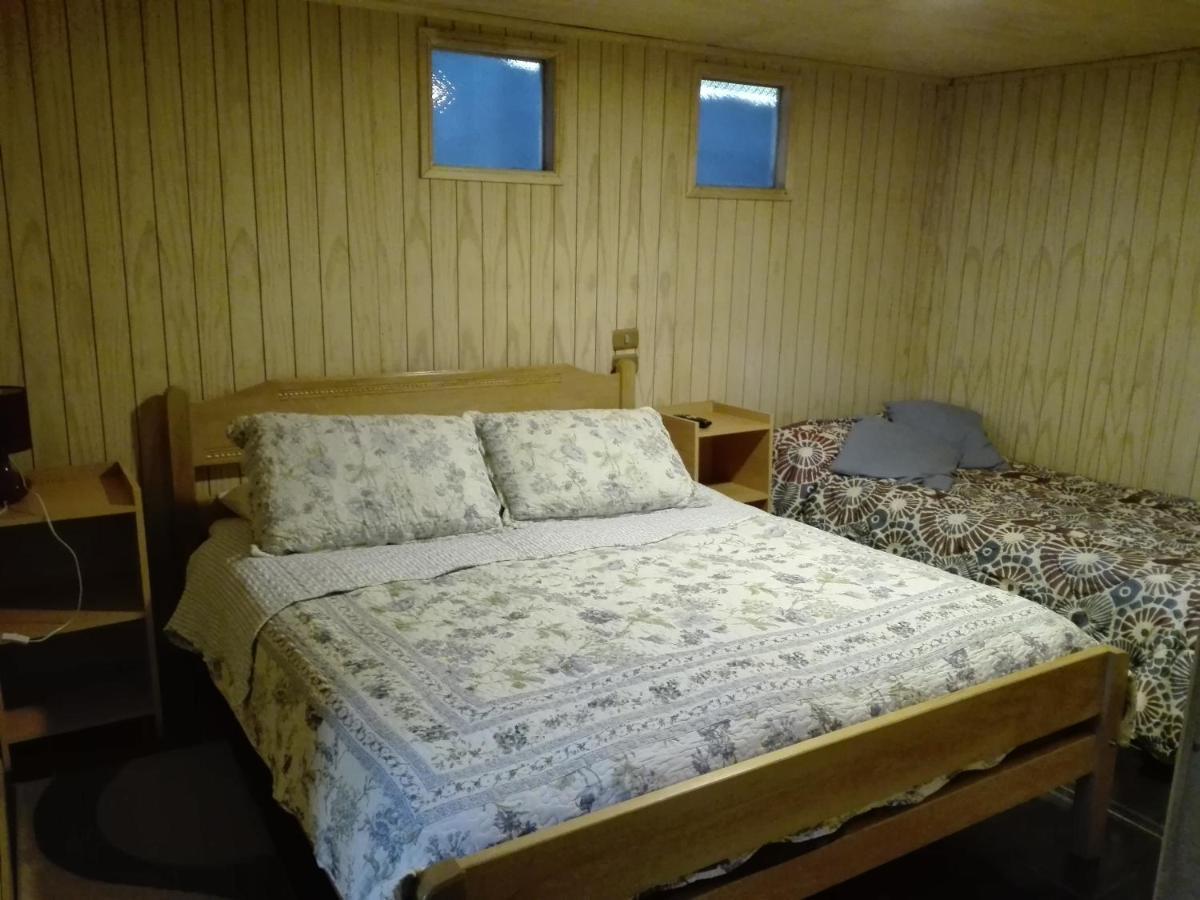 Hospedaje Los Calafates Ancud Kültér fotó