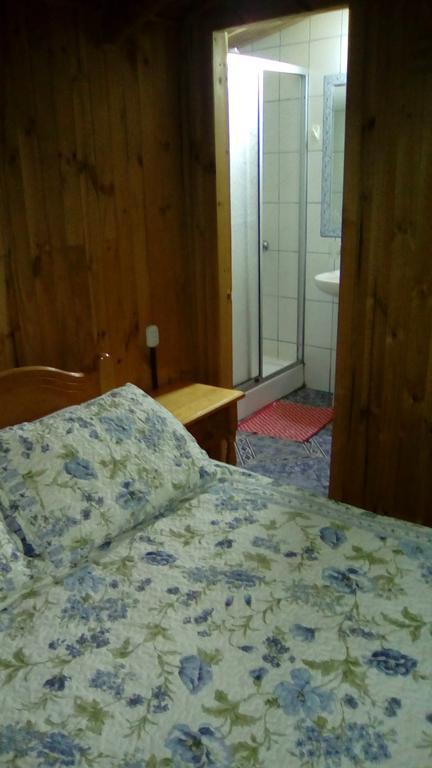 Hospedaje Los Calafates Ancud Kültér fotó