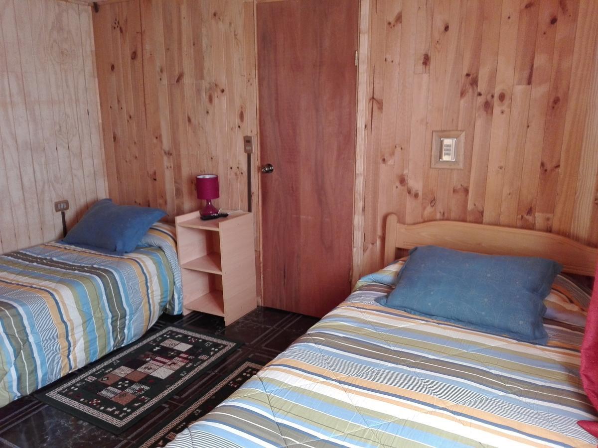 Hospedaje Los Calafates Ancud Kültér fotó